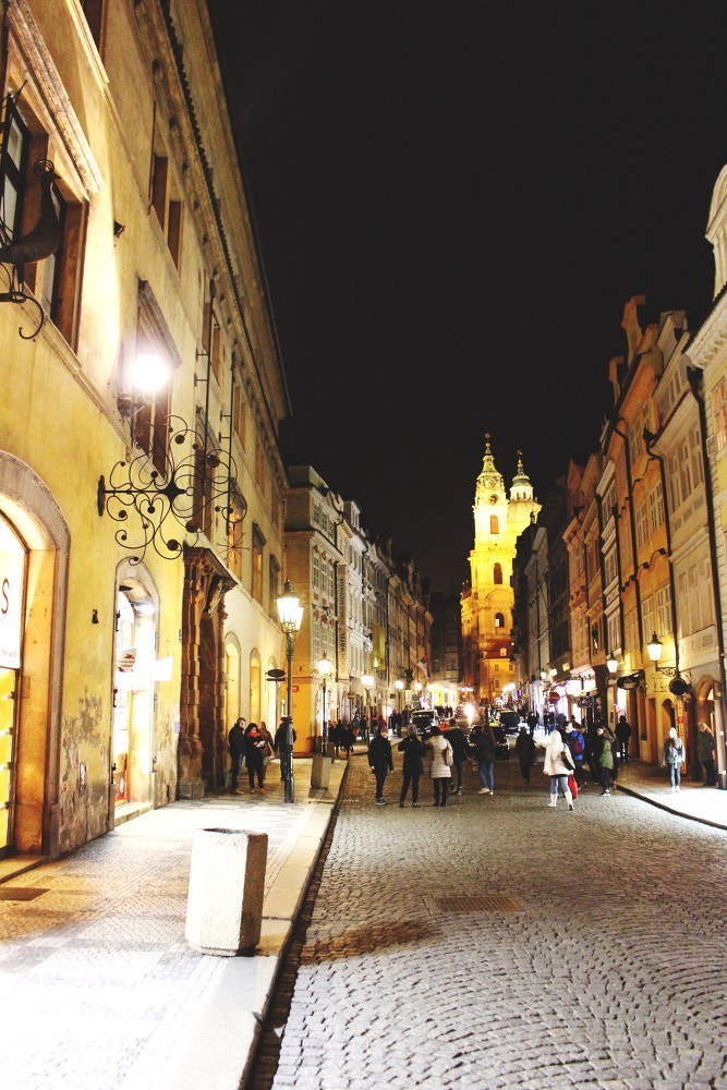 Prag-bei-Nacht