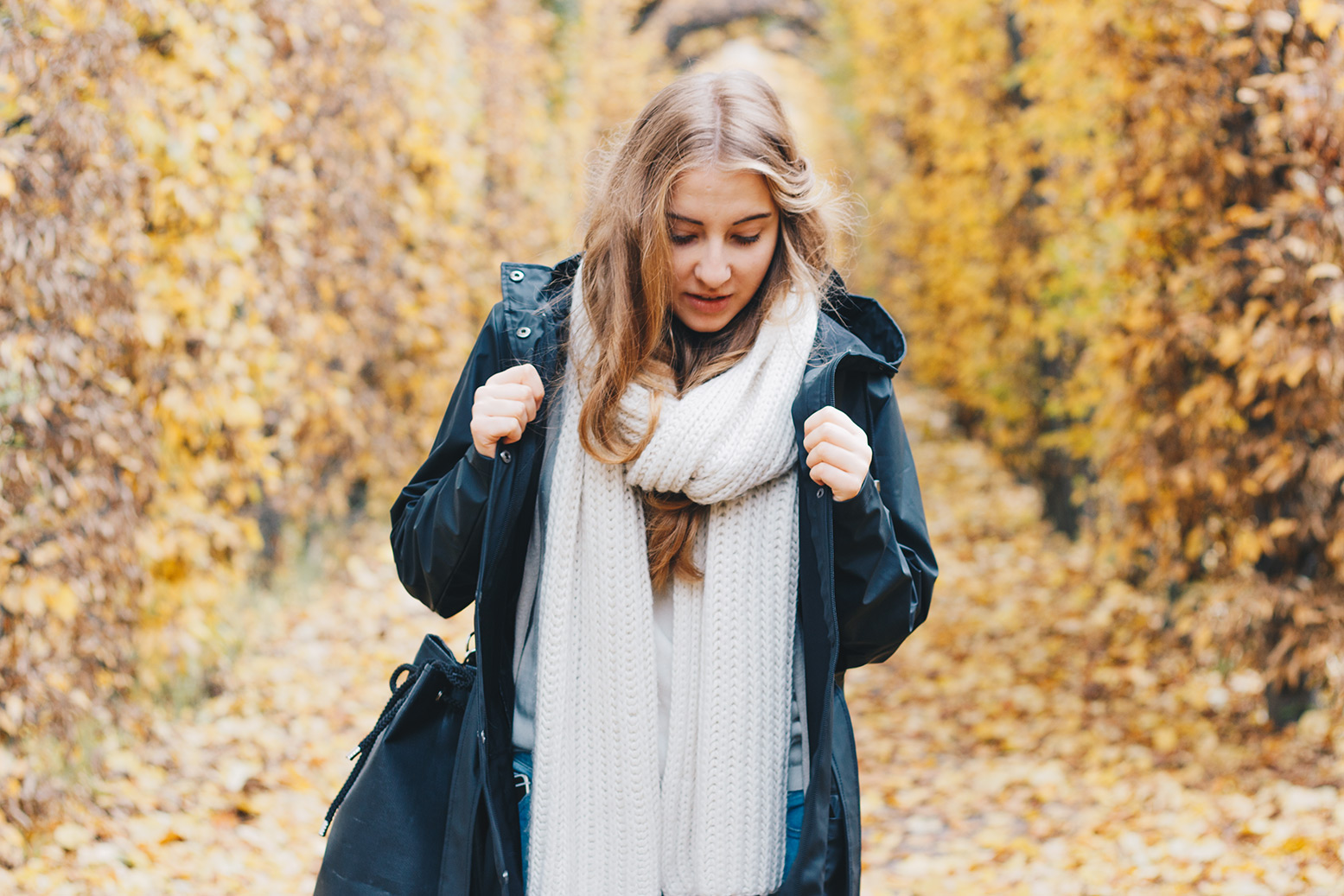 rains-nachhaltige-regenjacke