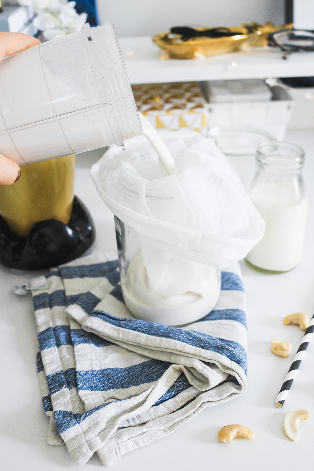 Pflanzliche Milch ohne Gerät selber machen // Rezept