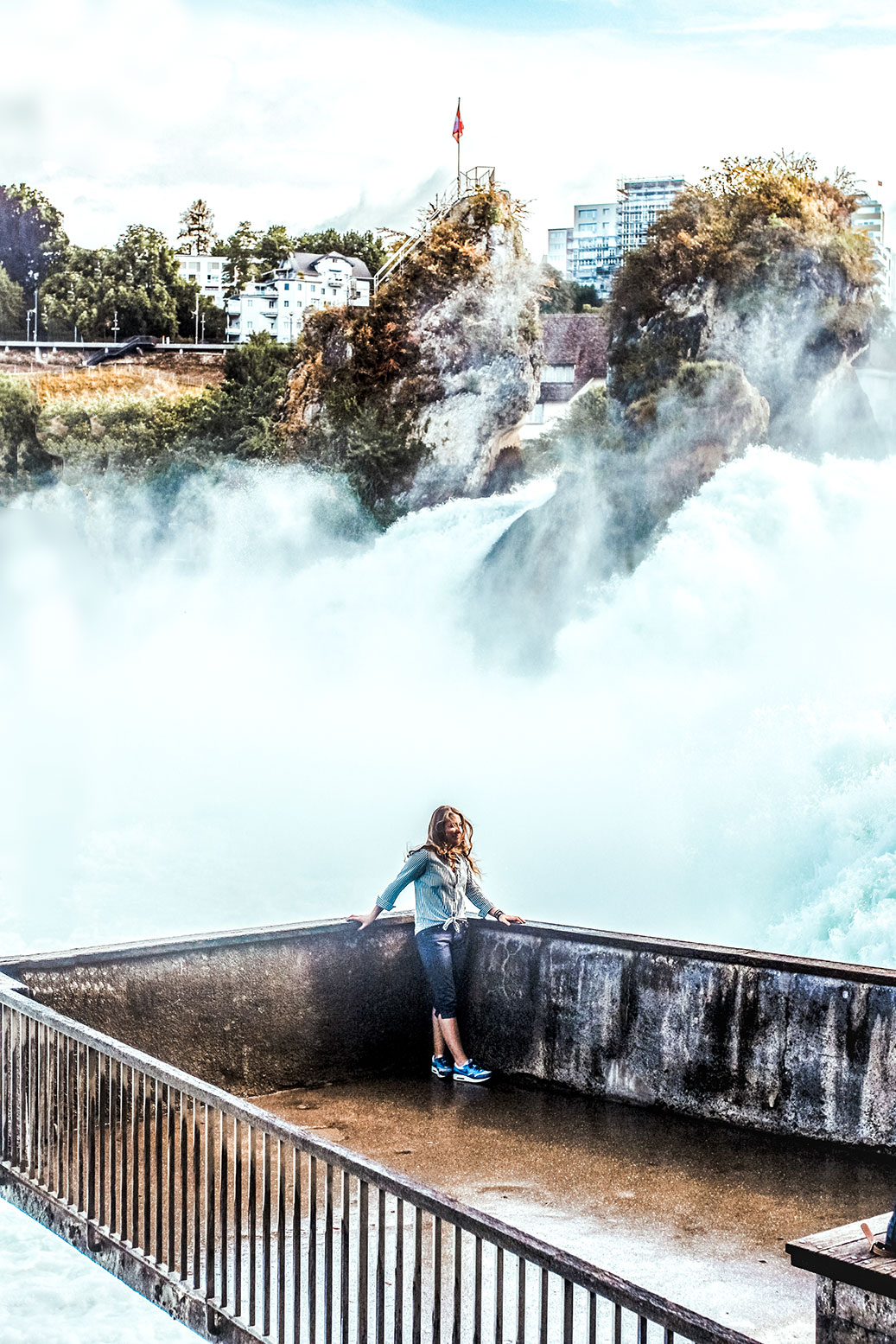 rheinfall-schweiz-europas-größter-wasserfall